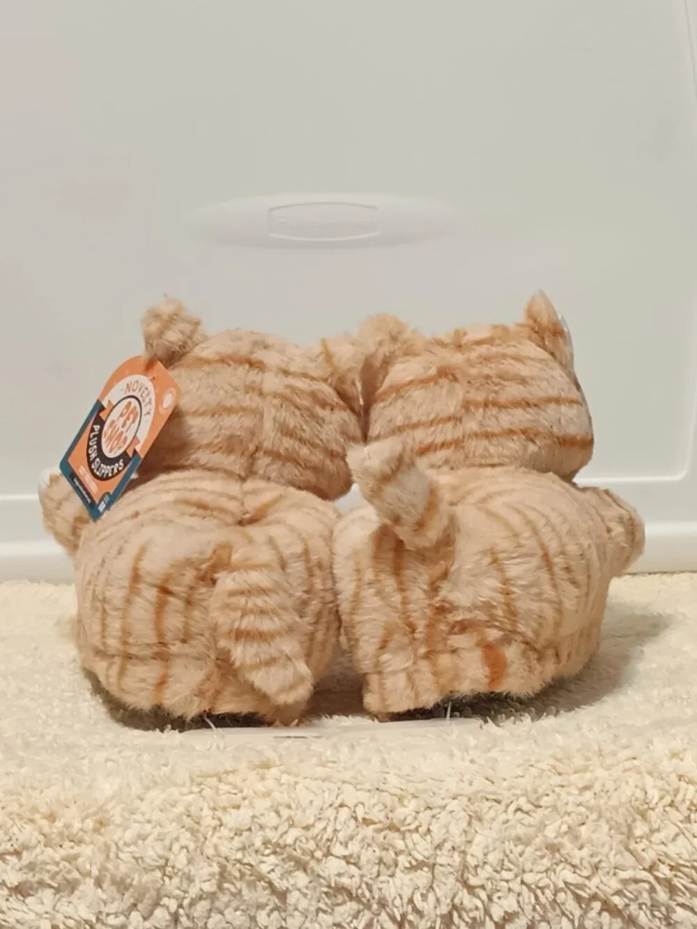 NWT ~ Petco 3-D Cat Fuzzy Slippers for Adults (Size: Medium, 7-8) - Picture 8 of 14
